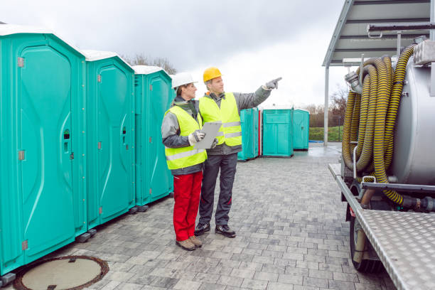 Best Standard Portable Toilet Rental  in Laredo, TX